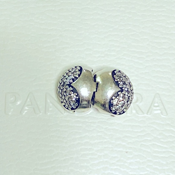 Pandora Pave Heart Clip Charm - Picture 3 of 4